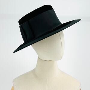 Vintage 60s Sears Millinery Elegant Black Velvet Hat + Grosgrain Band